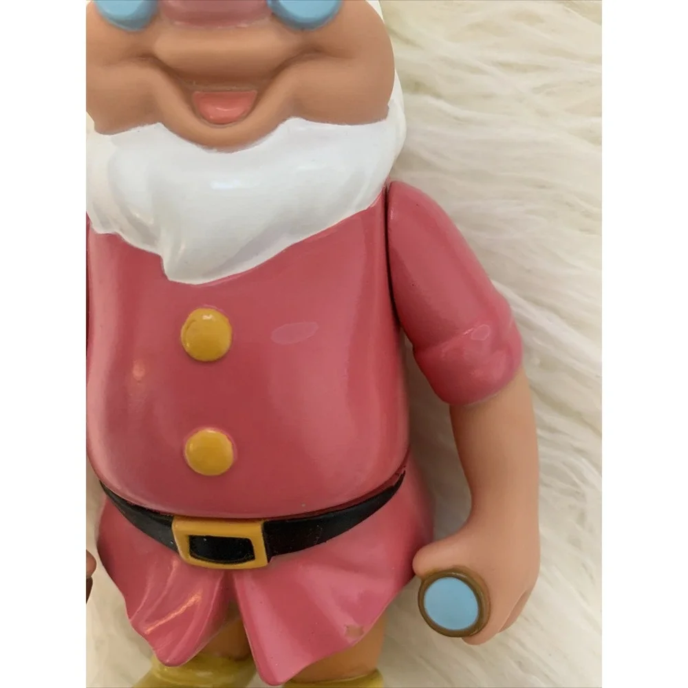 Doc Disney Snow White Seven Dwarfs Figurine Vinyl Rubber Plastic Collectible 6